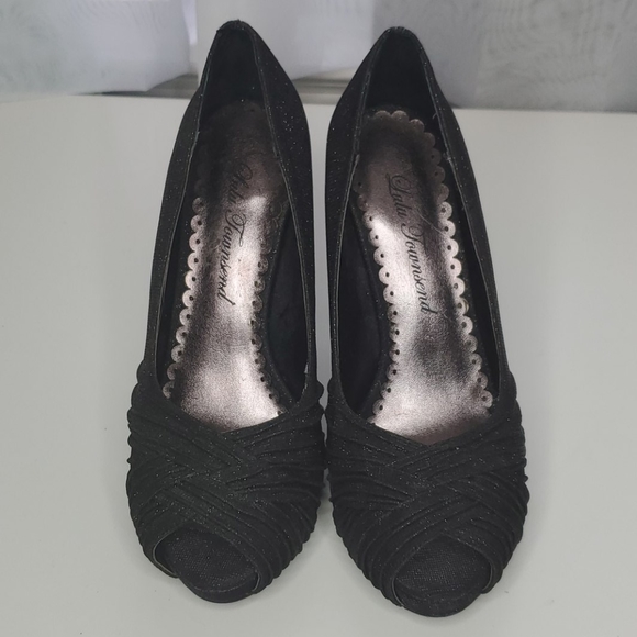 Lulu Townsend Peep Toe Pumps/Red Clutch - Picture 2 of 11